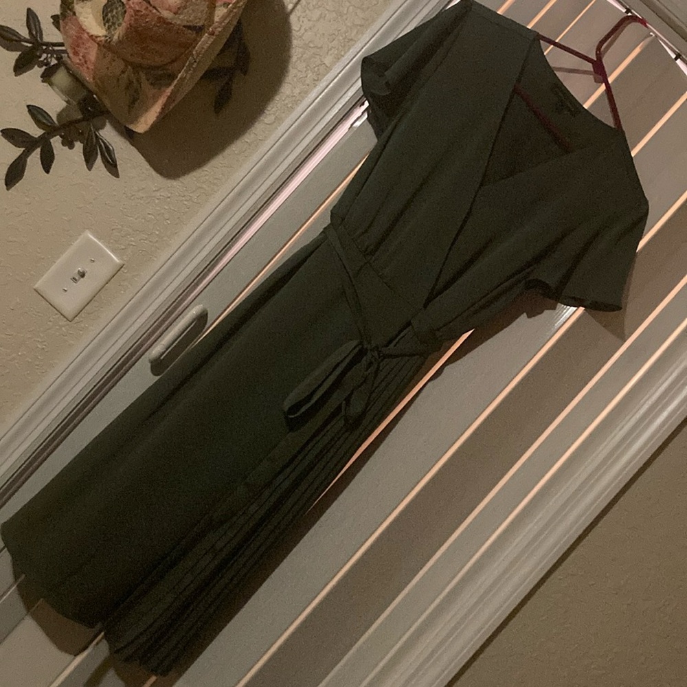 Banana republic women’s small wraparound dress